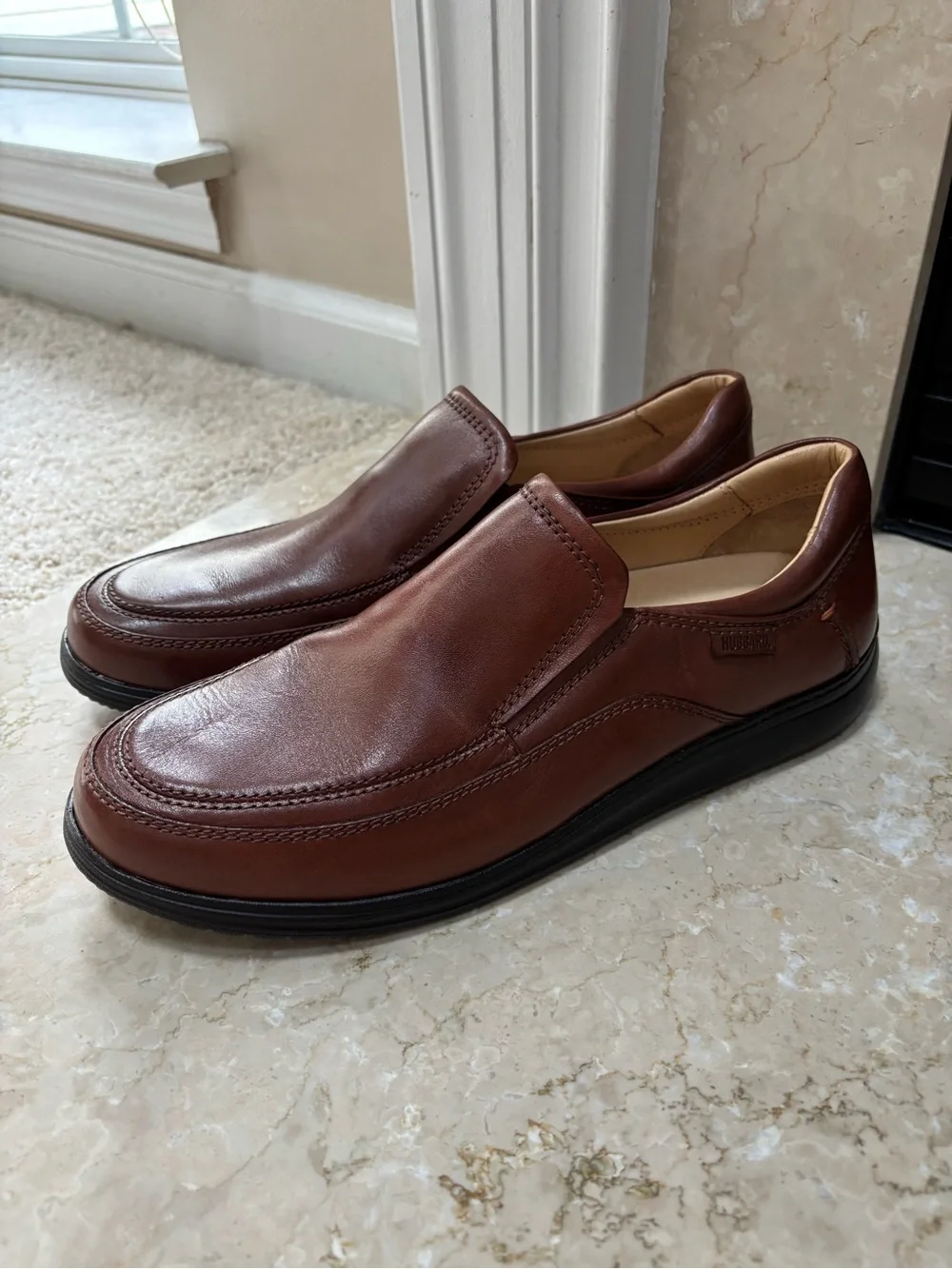 NEW Samuel Hubbard Featherlight Olema Brown Leather Slip On Loafers, Size 11.5